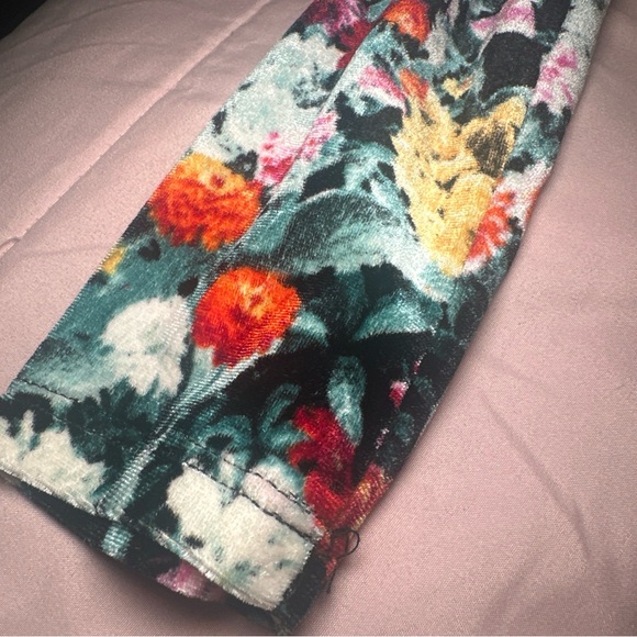 Wild Fable Women's Size M Long Sleeve Floral Velvet Ruched Bodycon Mini Dress - Picture 3 of 7